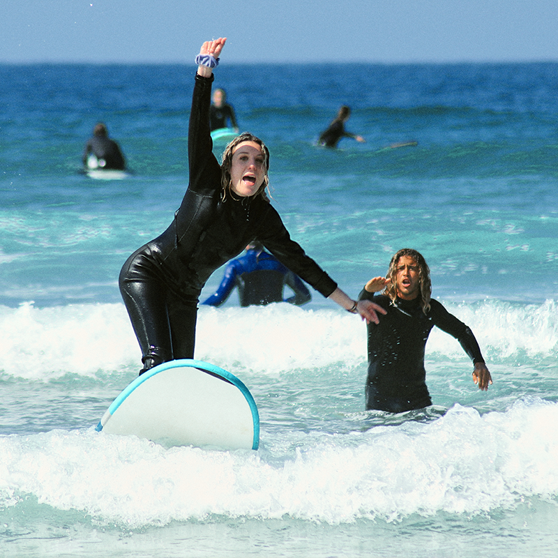 beginner surf lessons